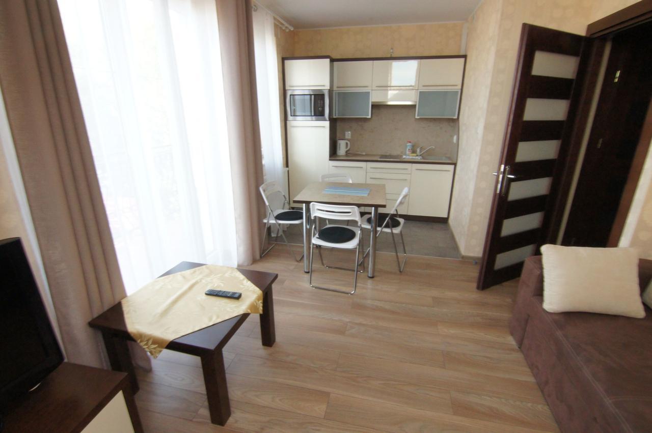 Wczasy Royal Appartement Jastarnia Buitenkant foto